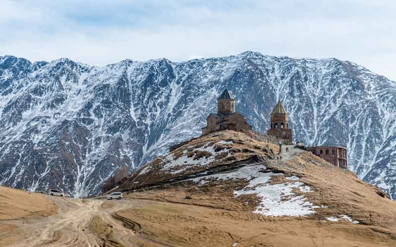 iron-curtain-adventures-church-in-georgia-caucasus